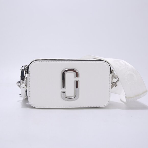 Marc Jacobs Handbags - Marc Jacobs Snapshot CrossBody Bag